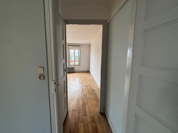 Appartement à vendre à VANNES centre 3 pièces, immeuble ancien en pierre