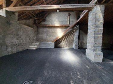 Divers à louer à Bourg-en-Bresse dans l'Ain (01000), ref : ENTREPOT 8 Rue Pavé d'amour Grenouillère