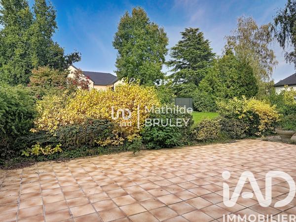 Maison à vendre 11 pièces 262 m² Saint-Arnoult-en-Yvelines