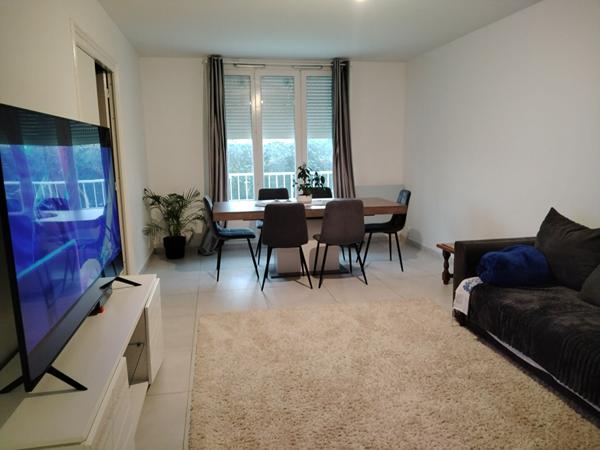 Appartement La Riche 4 pièce(s) 84 m2