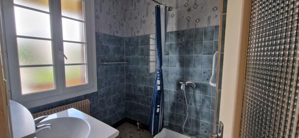 Maison à vendre 113 600 € Chasseneuil-sur-Bonnieure 4 p 65 m² DPE E