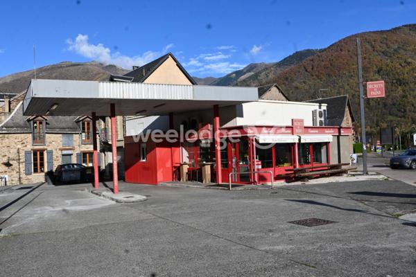 Local commercial à vendre de 105 m² à Bagnères-de-Luchon