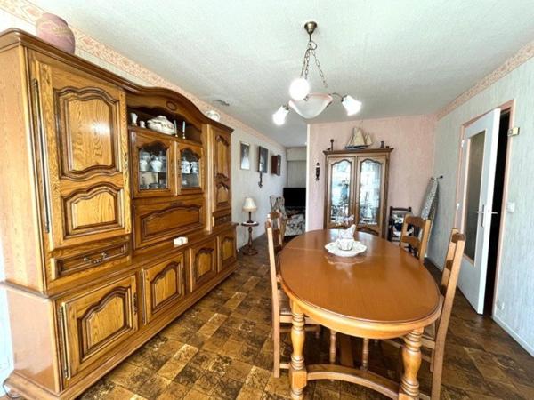 Maison à Rénover quartier hôpital, commerces à pied