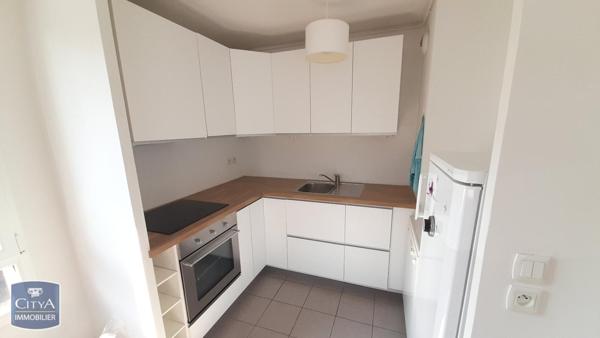 Appartement à louer 3 pièces 72.72m²