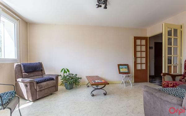 Appartement à vendre    5 pièces • 83,06 m2 Saint-Michel-sur-Orge