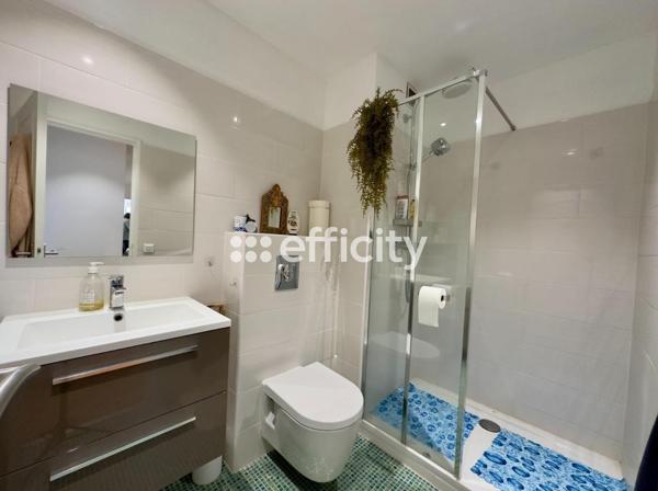 Appartement
         4 pièces
        - 105 m² Exclusivité 395 000 € *