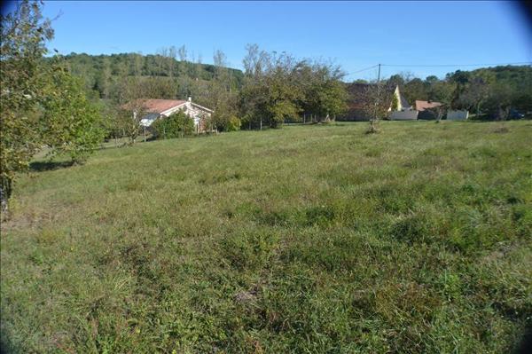 Terrain à vendre |  Le Vigan-en-Quercy |  1603 m²
