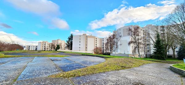 À vendre - Appartement, 4 pièces situé à Franconville (95130)