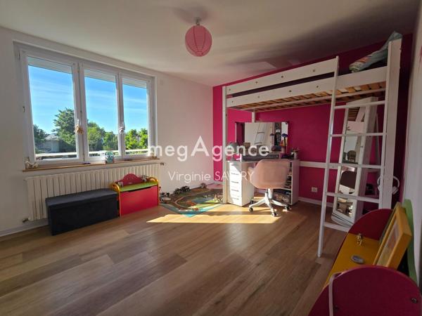 Maison à CHERBOURG-EN-COTENTIN, 50120 - 6 pièces 154m²