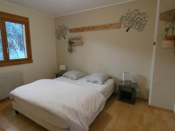 Maison familiale 5 chambres + sous sol total