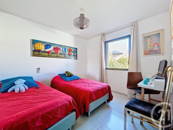 Appartement T5 à vendre  5 pièces - 212 m2 CLERMONT FERRAND - 63