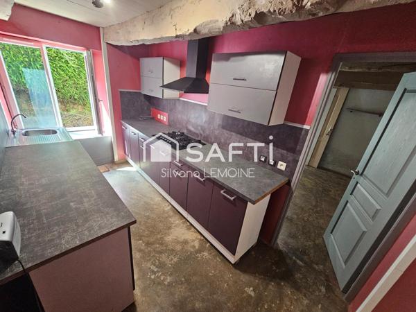 Maison dans le bourg