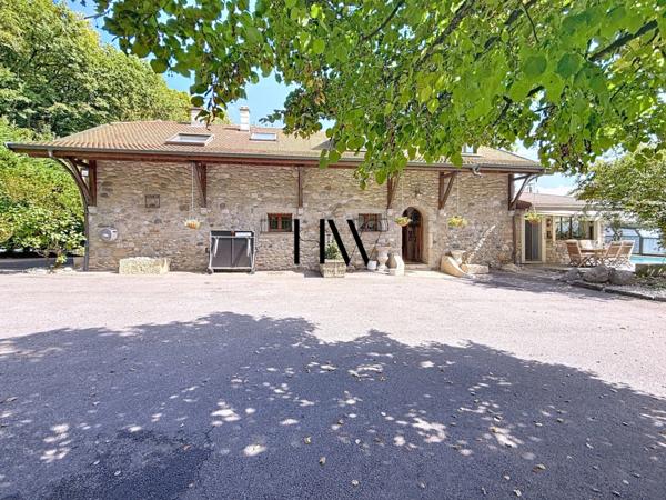 Maison familiale à vendre 10 pièces VETRAZ MONTHOUX (74) - Ou spécial investisseurs