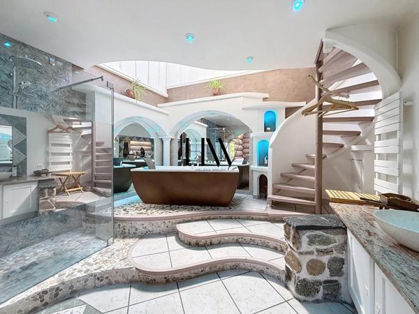 Maison familiale à vendre 10 pièces VETRAZ MONTHOUX (74) - Ou spécial investisseurs