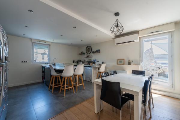 Appartement
         4 pièces
        - 97 m² Exclusivité 820 000 € *
