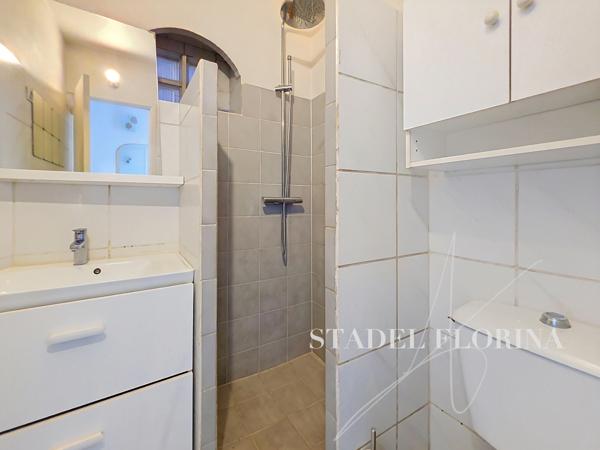 Maison
         5 pièces
        - 120 m² Exclusivité 630 000 € *