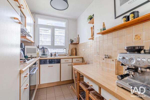 Appartement à vendre 4 pièces 66 m² Issy-les-Moulineaux