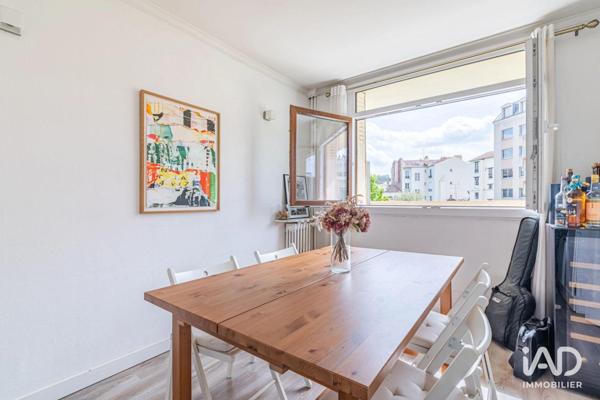 Appartement à vendre 4 pièces 66 m² Issy-les-Moulineaux