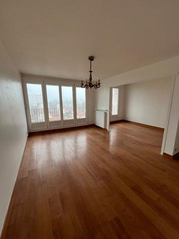 Appartement Compiegne 3 pièce(s) 80 m2