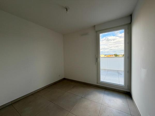 Appartement Duplex 3 pièces - terrasse et parking privatif