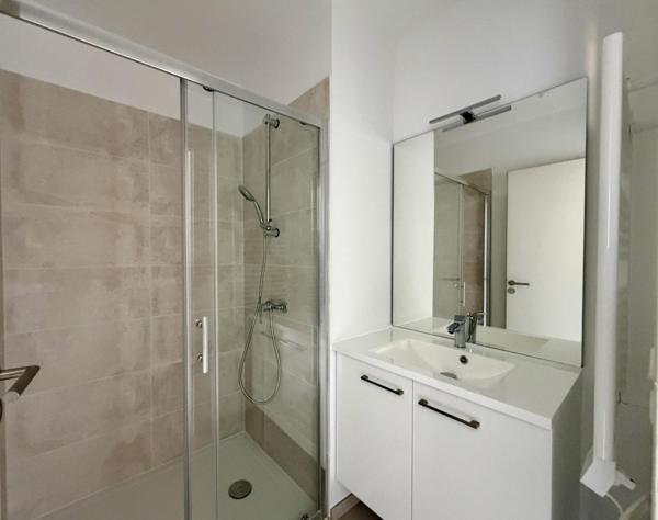 Appartement Duplex 3 pièces - terrasse et parking privatif