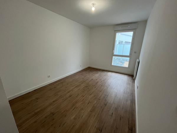 Appartement Fleury Les Aubrais 3 pièce(s) 64.14 m2