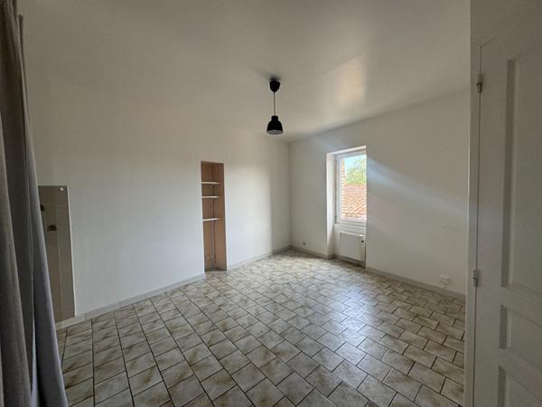 Cordes Sur Ciel appartement type T2 de 28 m²