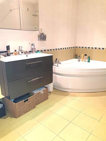 Maison 181 m² – Barbezieux (16) – 4/5 chambres, terrain 3 300 m², 2 garages