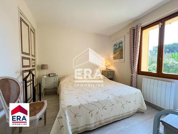 Villa avec piscine et vue panoramique
