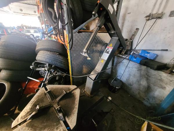 Garage (fonds) à MELUN (77000)