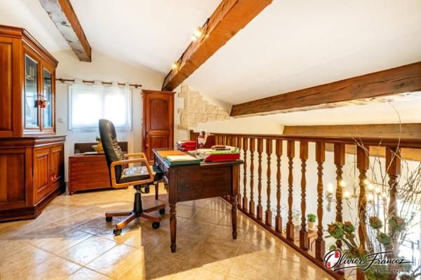 Maison à vendre 7 pièces de 215 m²