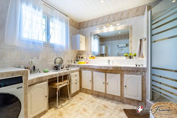 Maison à vendre 7 pièces de 215 m²