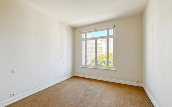 Appartement à vendre    4 pièces • 132,25 m2 Lyon 6