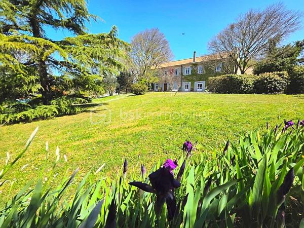 Maison de 387,20 m²