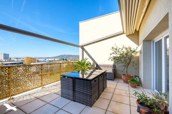 Appartement à vendre |  Sathonay-Camp |  5 pièces | 101 m²