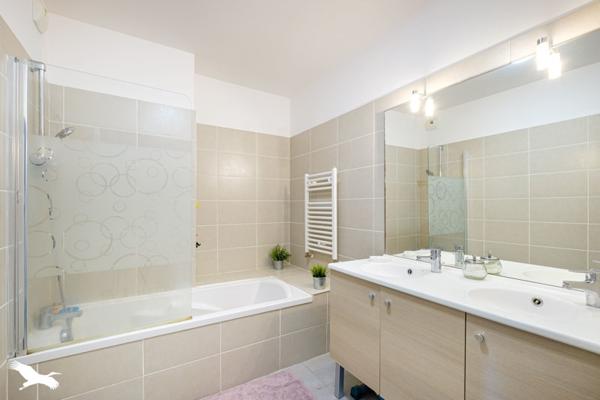 Appartement à vendre |  Sathonay-Camp |  5 pièces | 101 m²