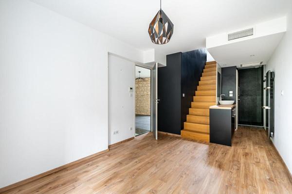 Maison de village de 122m² habitables et à la rénovation de qualité au coeur de Lucenay