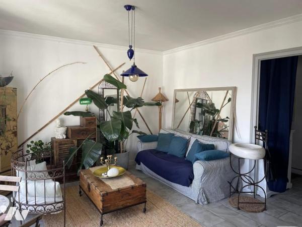 APPARTEMENT T3 VUE MER