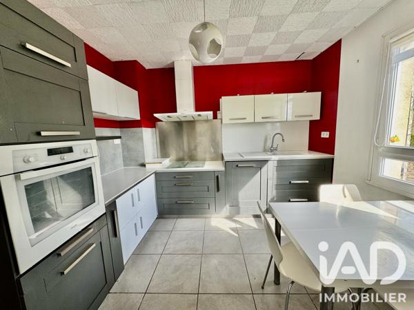 Maison à vendre 6 pièces 122 m² Coteaux-du-Blanzacais