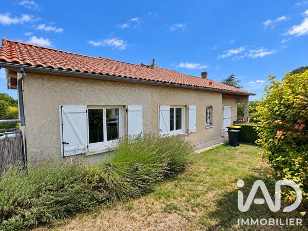 Maison à vendre 6 pièces 122 m² Coteaux-du-Blanzacais