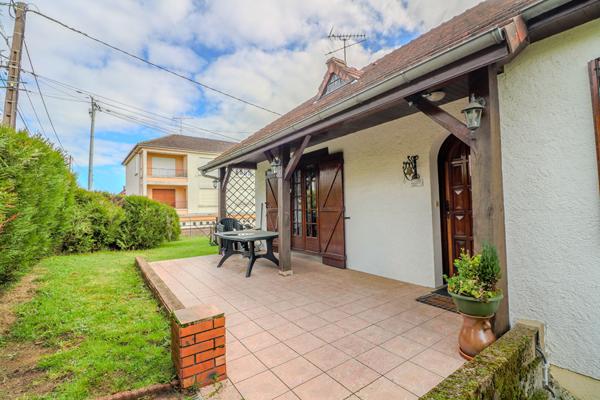 Maison 3 chambres, Montapins, Garage, plain pied, sous-sol, 2h30 PARIS,proche commerces et écoles,NEVERS