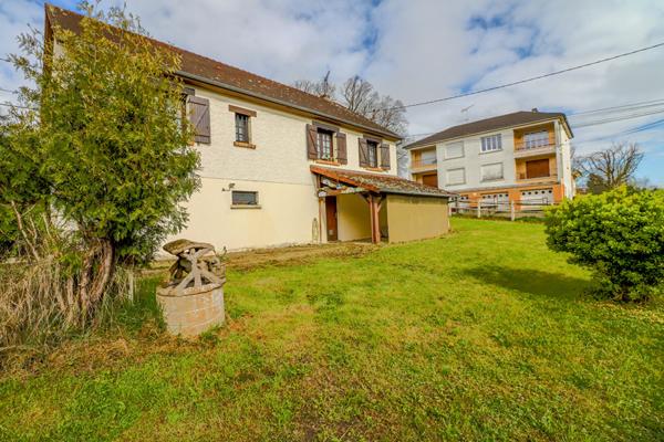 Maison 3 chambres, Montapins, Garage, plain pied, sous-sol, 2h30 PARIS,proche commerces et écoles,NEVERS