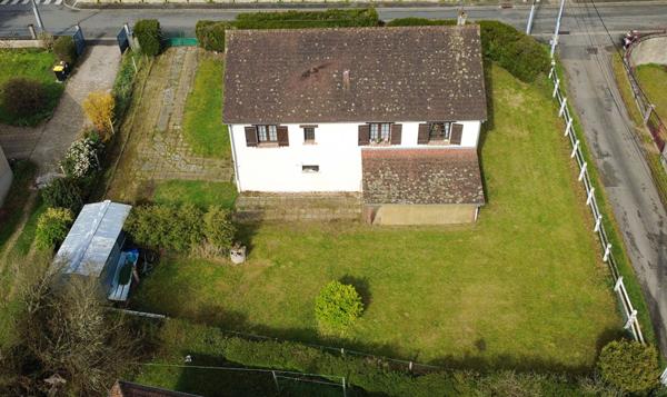 Maison 3 chambres, Montapins, Garage, plain pied, sous-sol, 2h30 PARIS,proche commerces et écoles,NEVERS