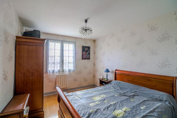 Maison 3 chambres, Montapins, Garage, plain pied, sous-sol, 2h30 PARIS,proche commerces et écoles,NEVERS