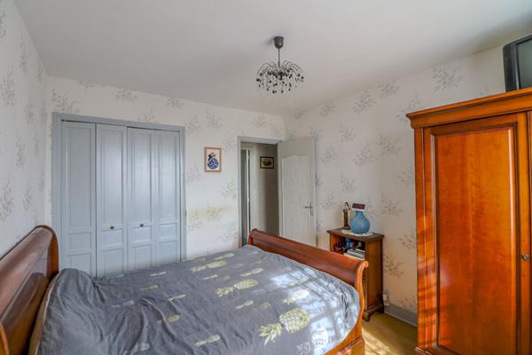 Maison 3 chambres, Montapins, Garage, plain pied, sous-sol, 2h30 PARIS,proche commerces et écoles,NEVERS