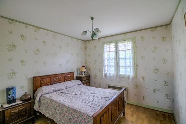 Maison 3 chambres, Montapins, Garage, plain pied, sous-sol, 2h30 PARIS,proche commerces et écoles,NEVERS