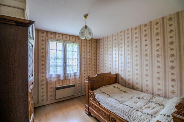 Maison 3 chambres, Montapins, Garage, plain pied, sous-sol, 2h30 PARIS,proche commerces et écoles,NEVERS