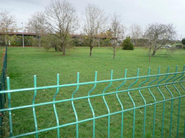 ⚜ CHATEAUBERNARD (16) Terrain à Vendre en Zone Urbaine à Vocation Economique ⚜