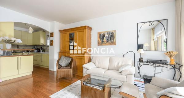 À vendre Appartement 2 pièces 56 m² - Le Plessis-robinson 92350