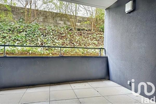 Appartement 3 pièces de 66 m² à Sathonay-Camp (69580)